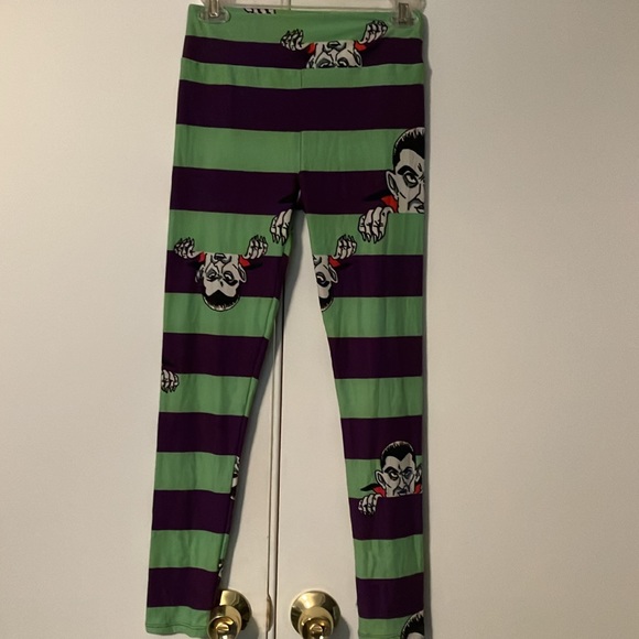 Lularoe OS leggings Halloween vampire, never worn - Picture 2 of 3